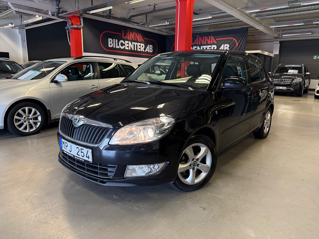 Skoda Fabia 1.2 TSI Elegance 1 Ägare PDC Låg årsskatt SoV