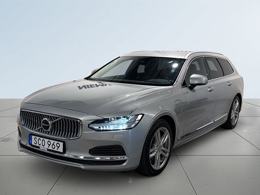 Volvo V90 Recharge T6 AWD Core Edition Drag Kamera Psens SoV MOMS