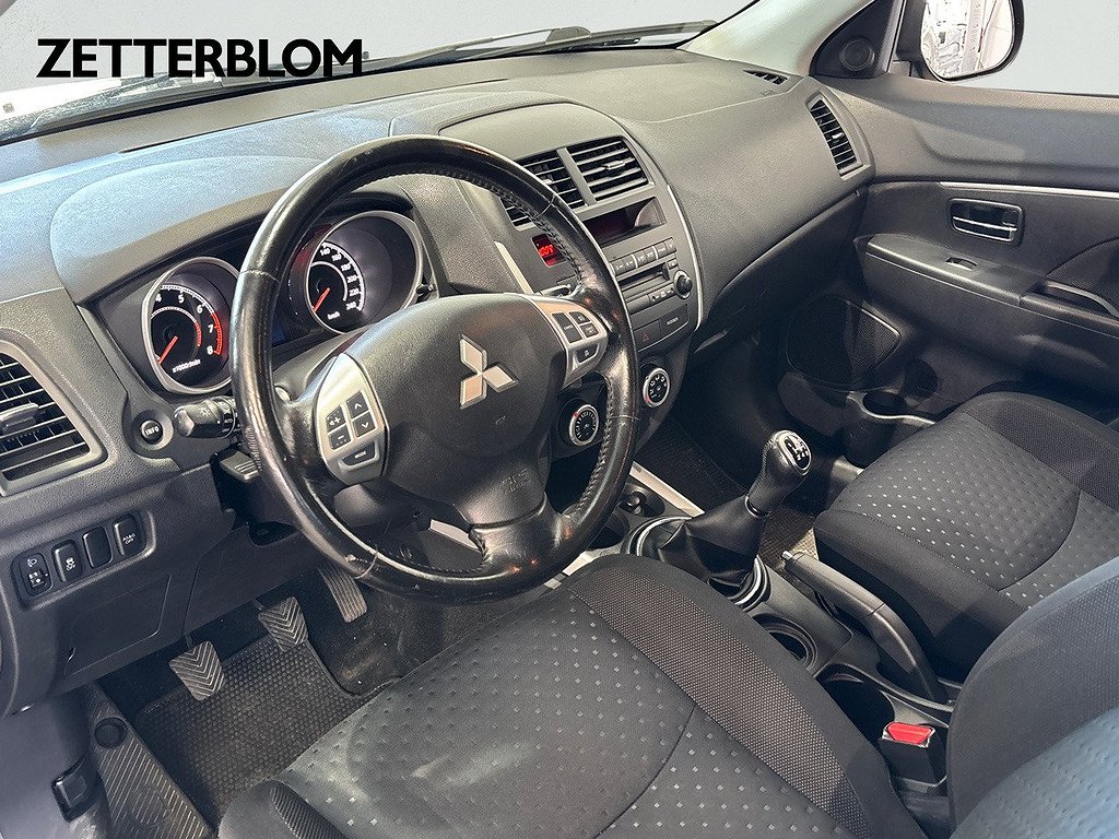 Kombi Mitsubishi ASX 8 av 15