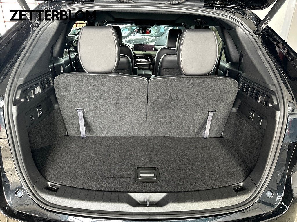 Kombi Mazda CX-80 17 av 21
