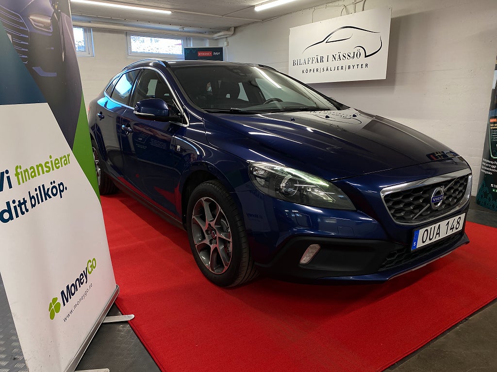 Volvo V40 Cross Country D2 Ocean Race Ny besiktning