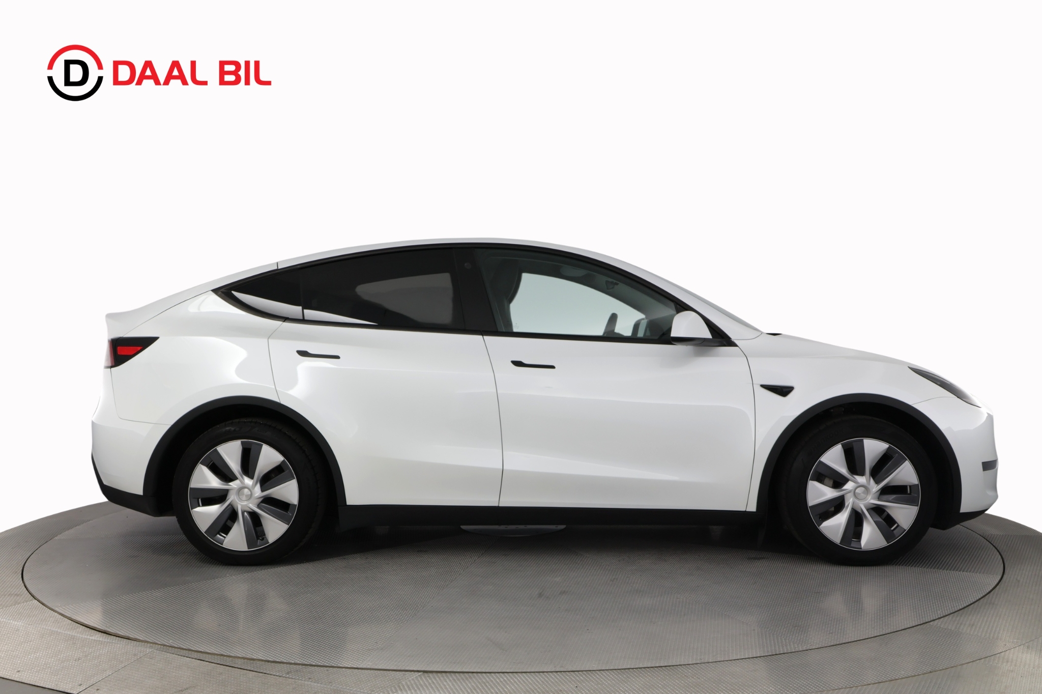 Tesla Model Y 2023, bild 5/10