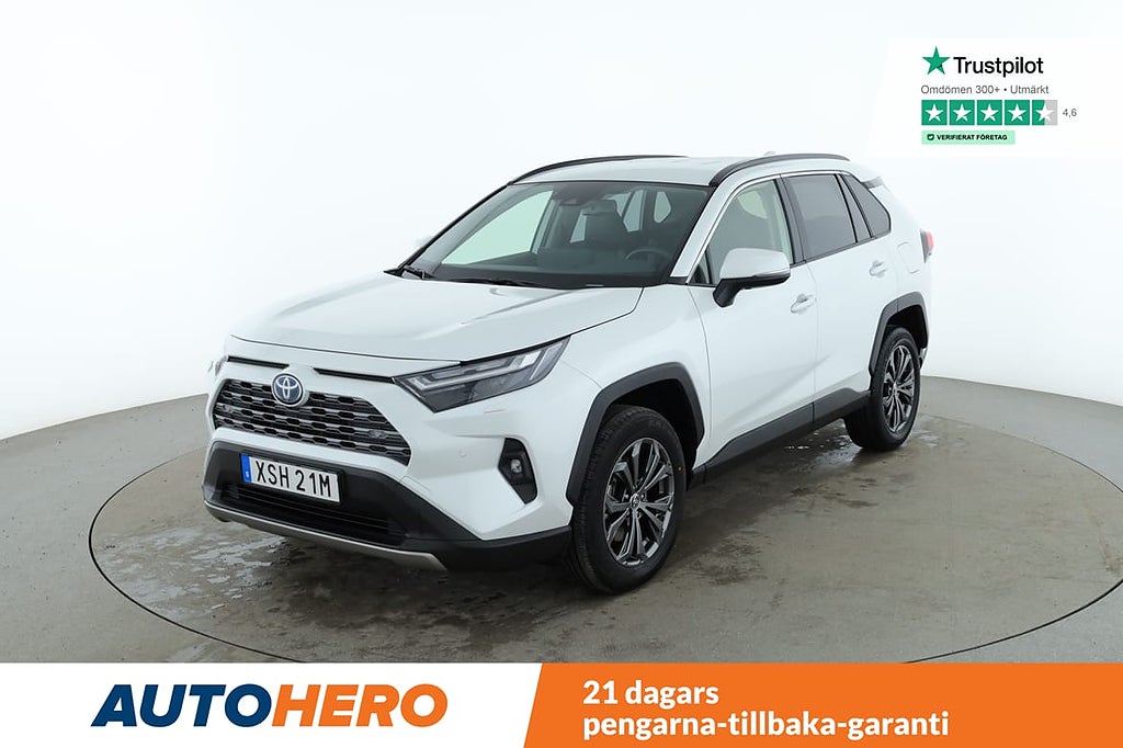 Toyota RAV4 Hybrid AWD-i 2.5 Executive / GPS, Cockpit, LDP