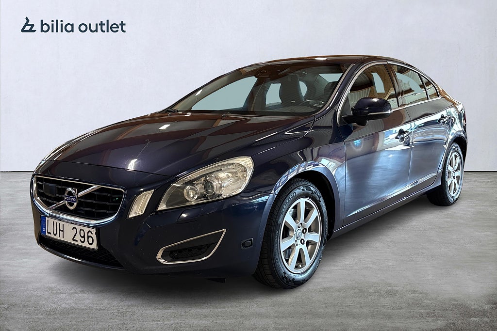 Volvo S60 T4 Momentum / 2-brukare / M-Värmare / Driver Alert 