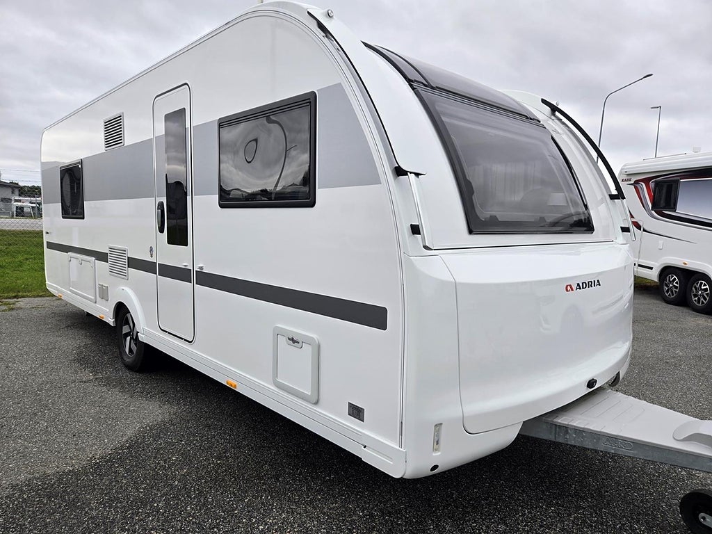 Adria ALPINA 613 UT Långbäddar Mover Förmedling