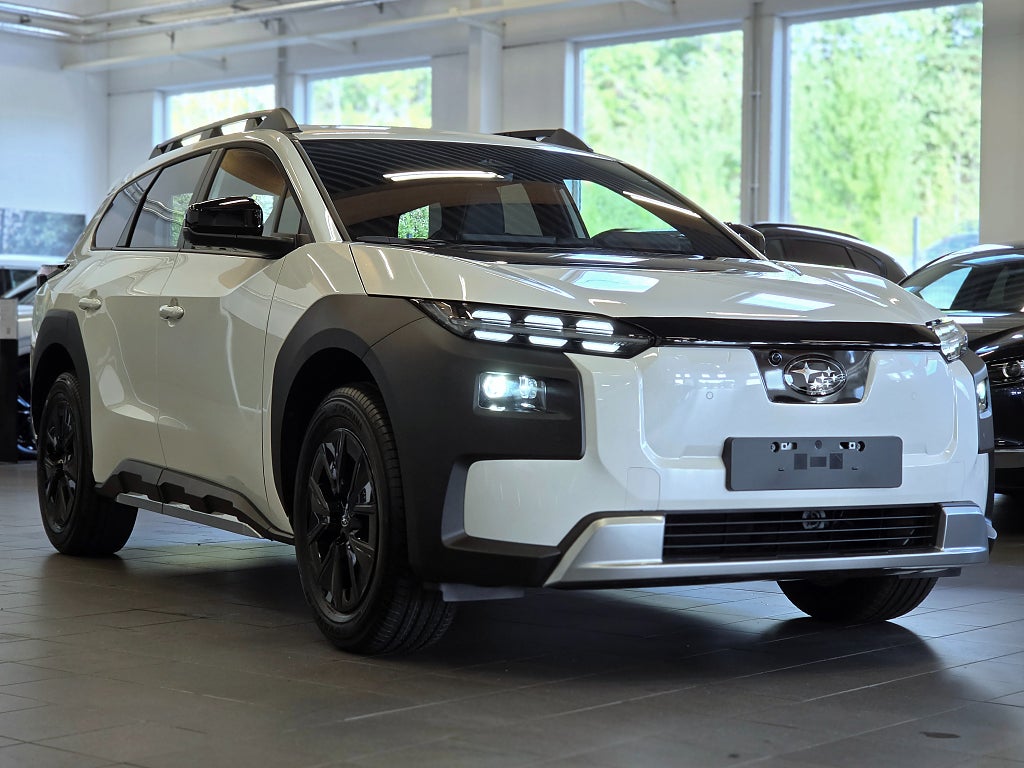 Subaru E-Outback Limited / 380hk / Värmepump / Lanseringskampanj /