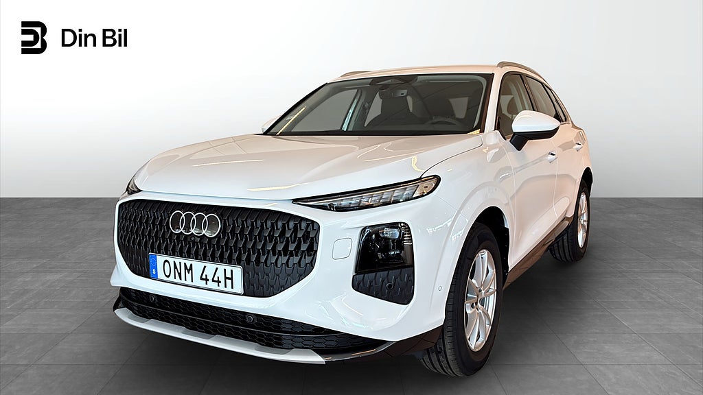 Audi Q3 SUVTFSI 110kw s-tronic