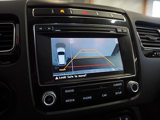 SUV Volkswagen Touareg 18 av 21