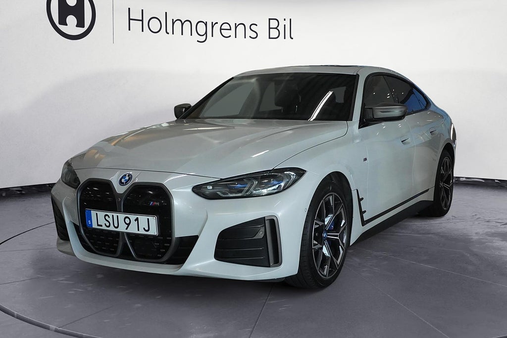 BMW i4 M50 xDrive Gran Coupé Glastak Laserljus Harman Kardon Elstolar