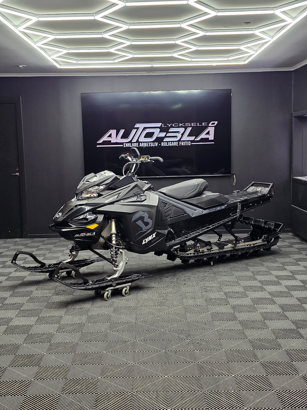 Lynx Boondocker 3900 600r *Extrakylare 