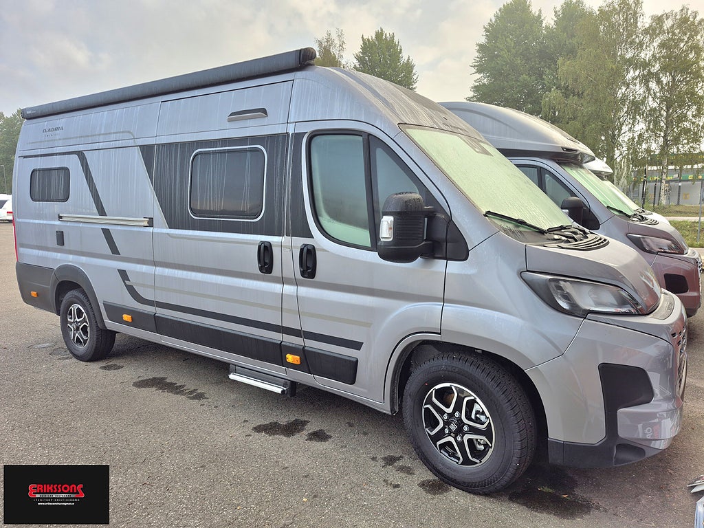 Adria TWIN 640 SGX - 140 hk