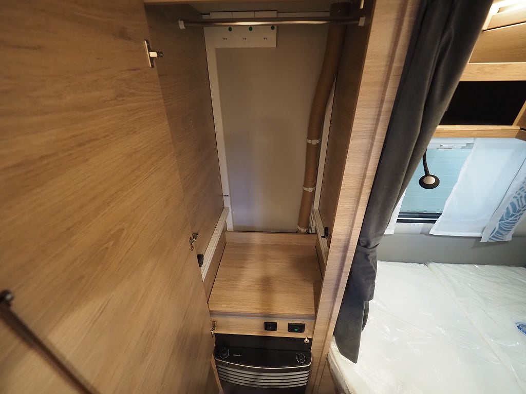 Weinsberg Caraone 390 QD 1150kg