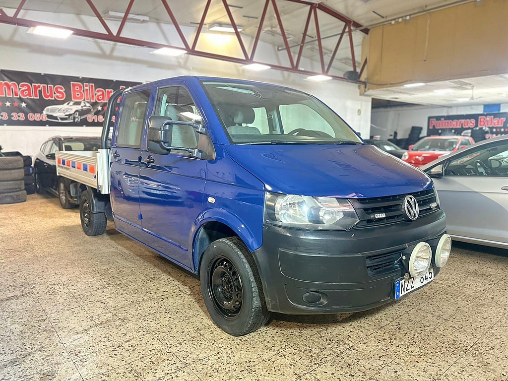 Volkswagen Transporter Chassi Dubbelhytt T30 2.0 TDI Ny Servad & Besiktigad 
