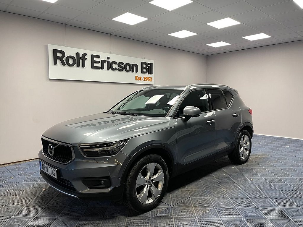 Volvo XC40 D4 AWD Momentum Intro Edition