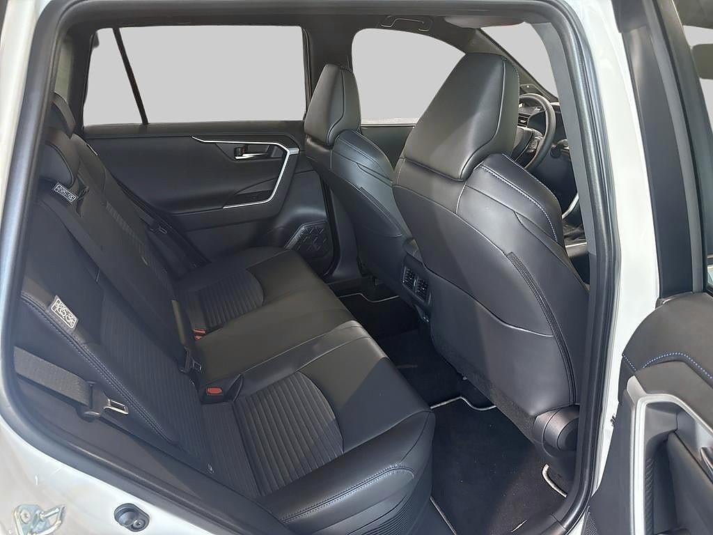 Toyota RAV4 2025 - miniatyr 7