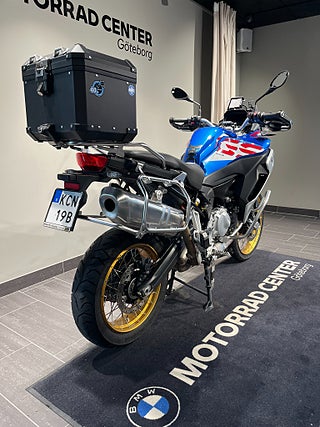 BMW F850GS Adventure / 3,45% ränta /Toppbox / Extraljus / Motorbågar