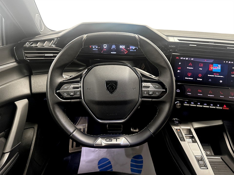 Bild på Peugeot 408 GT 1.2 PT 130hk Aut B-KAMERA CARPLAY