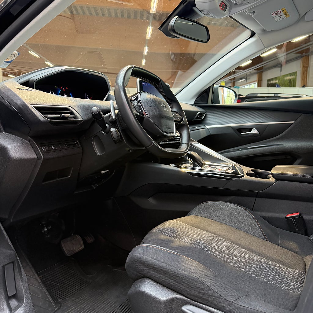 Peugeot 5008 1.2 PureTech 130 EAT Active 7-sits Apple Carplay Euro 6