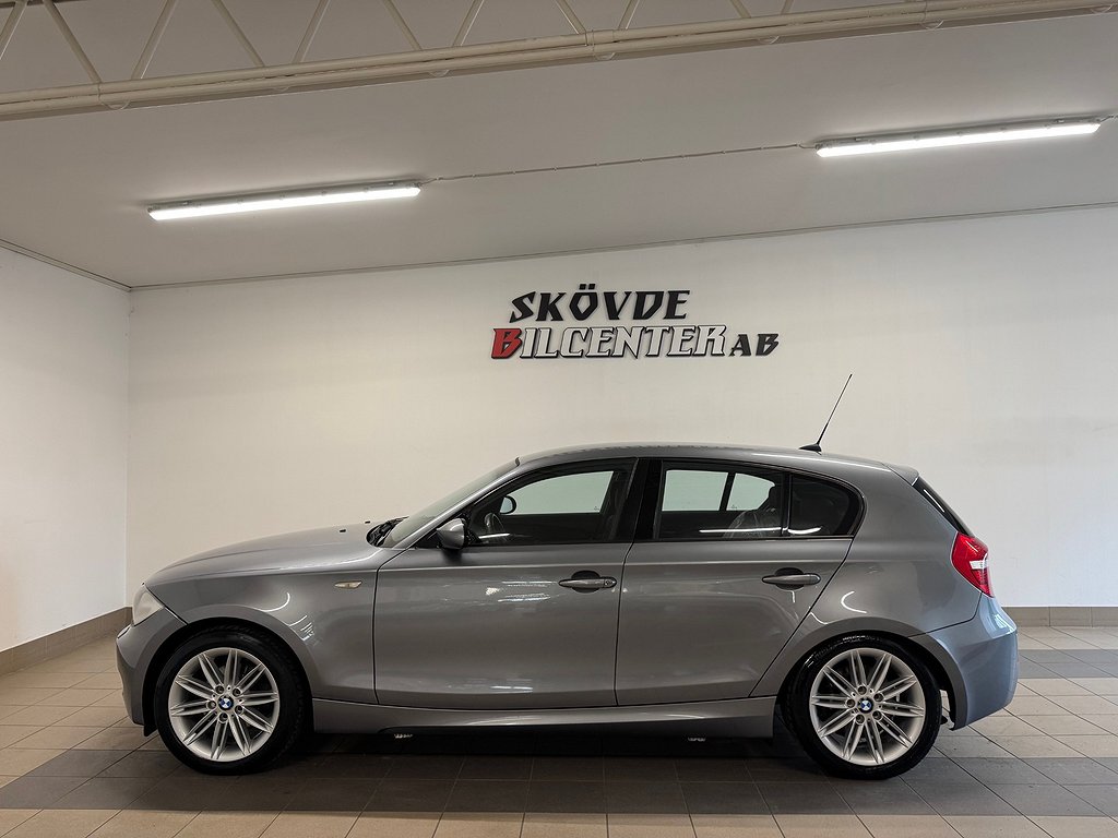 BMW 118 d M-Sport/Nyservad/6-VXL/Farthållare/Xenon 
