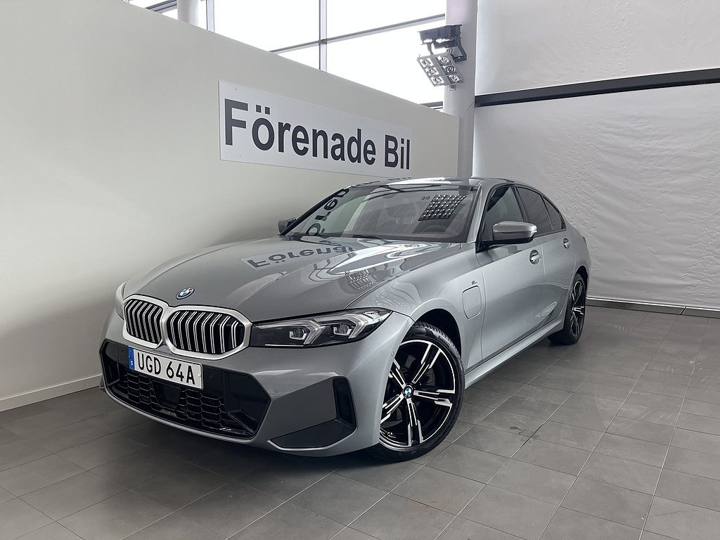 BMW 330e xDrive Sedan M Sport Drag 18" HiFi Rattvärme Sportstol