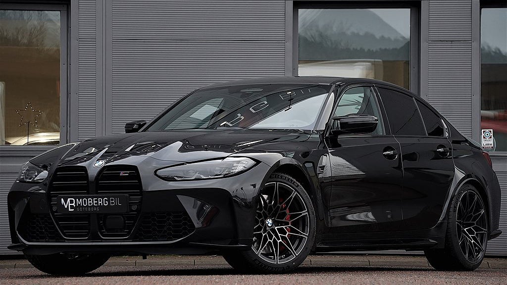 BMW M3 Competition klarar av 0-100 km/h på 3,5 sekunder. 