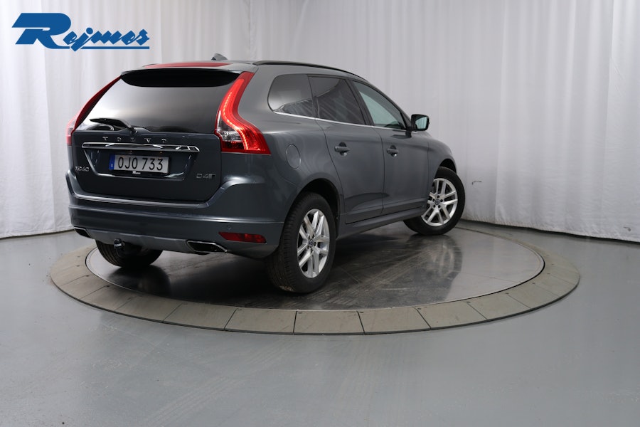 Volvo XC60 D4 AWD Classic Momentum 2017, bild 4/57