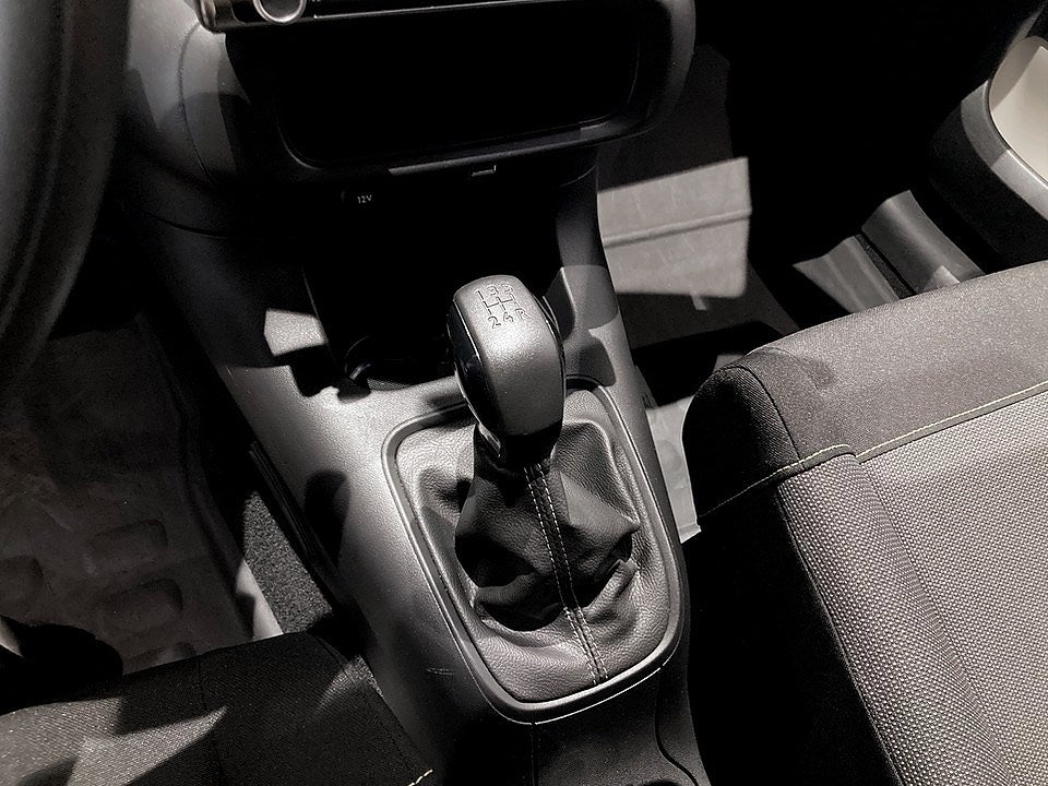 Bild på Citroën C3 Feel 1.2 PT 83hk - CARPLAY, FARTHÅLLARE