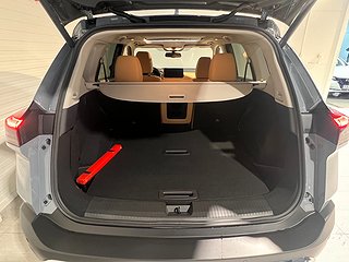 SUV Nissan X-Trail 24 av 26
