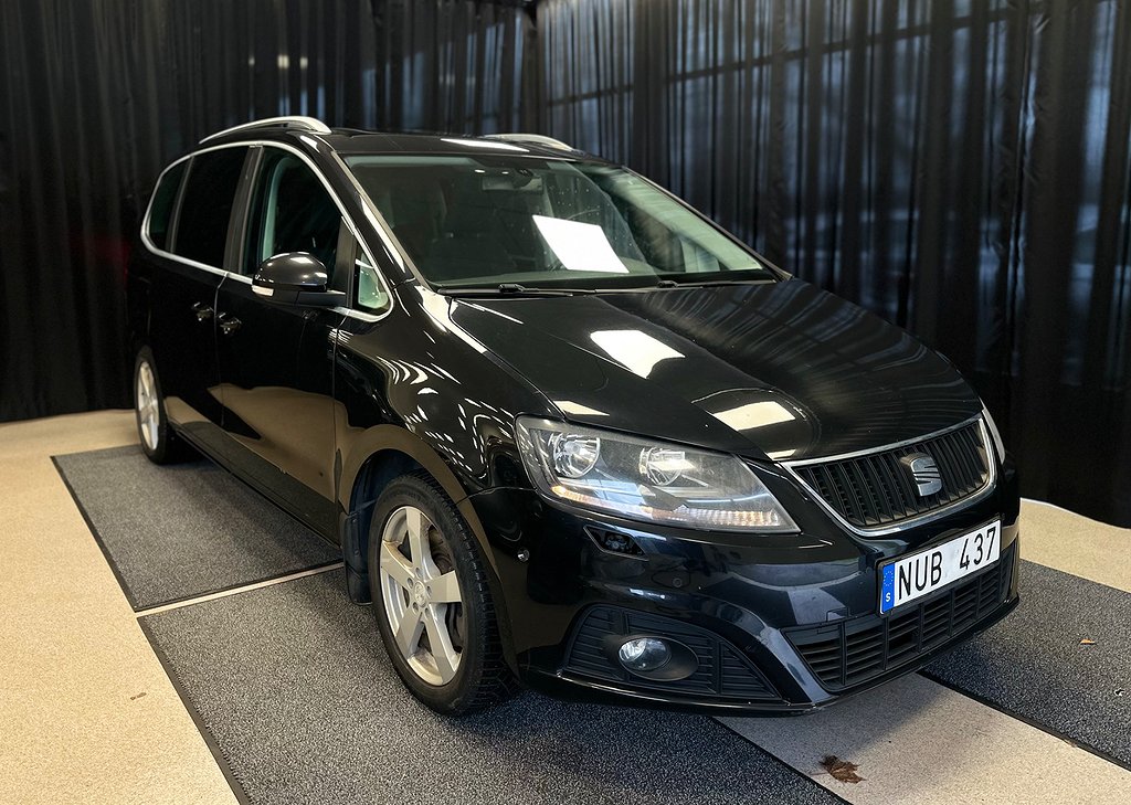 Seat Alhambra 2.0 TDI AUT|7-sits|Pano|Kamera|Drag|Mvärmare