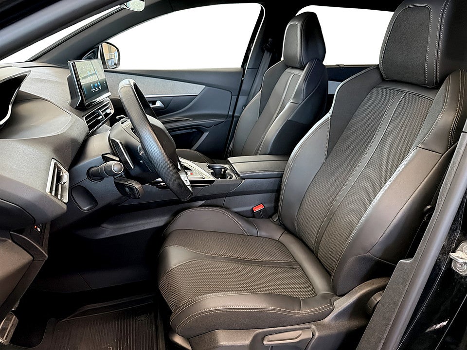 Bild på Peugeot 5008 GT 1.2 PT 130hk Aut KAMPANJ BRÄNSLE INGÅR