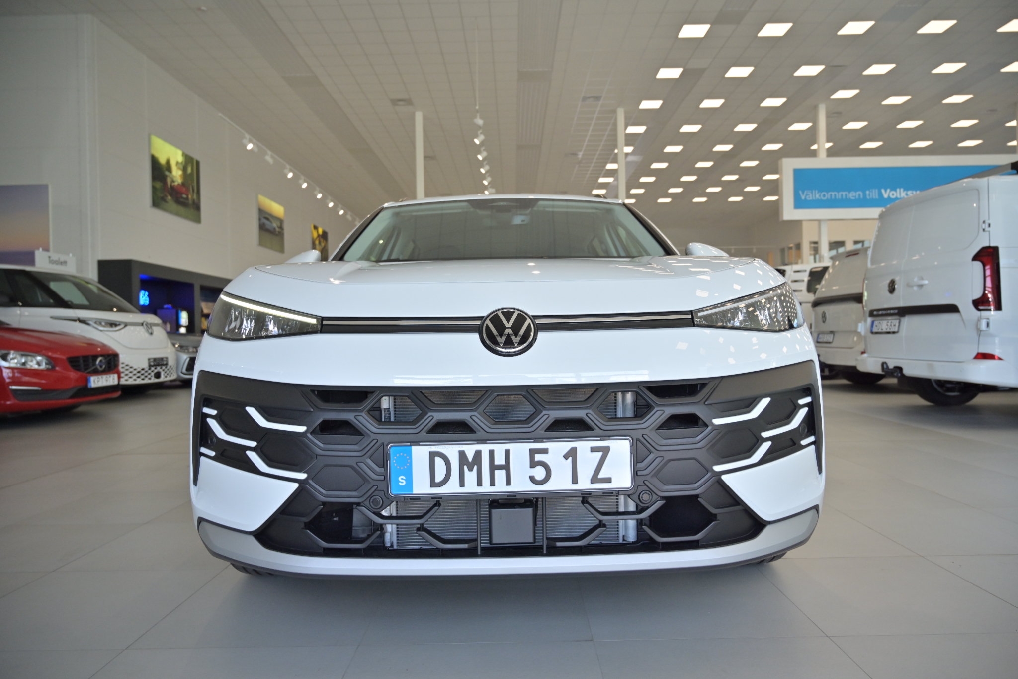 Volkswagen T-Roc 1.5 eTSI 150 hk 2027, bild 3/57