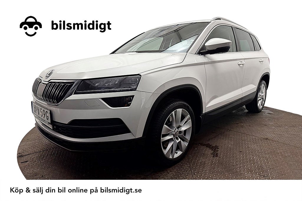 Skoda Karoq 2.0 TDI 4x4 Aut Style Drag Navi Kamera Värmare MOMS