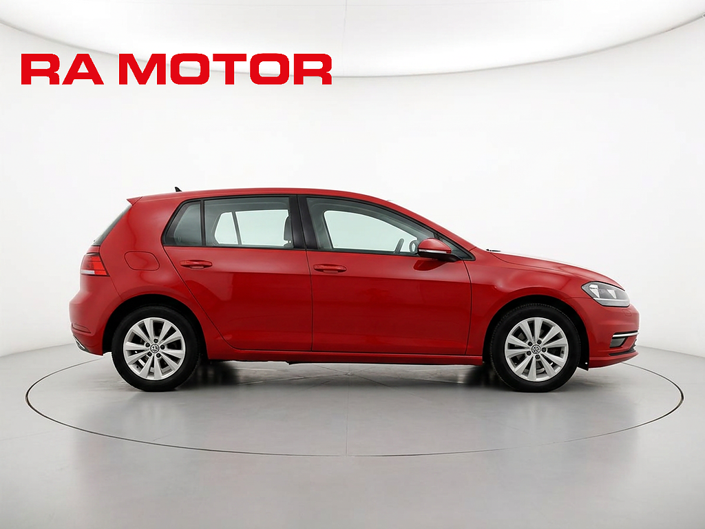 Volkswagen Golf 1.0 TSI 110hk |Adaptiv Farth | Drag | Apple Carplay | 2018
