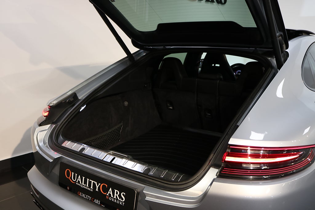 Porsche Panamera 2020 - miniatyr 26
