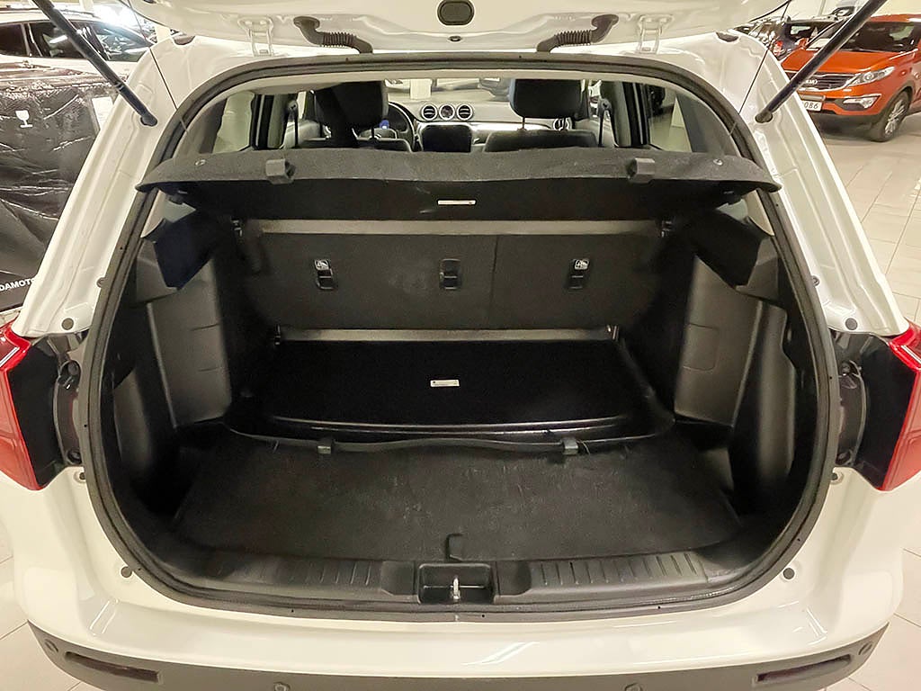 Suzuki Vitara 1.4T Hybrid 4x4 Inclusive MC