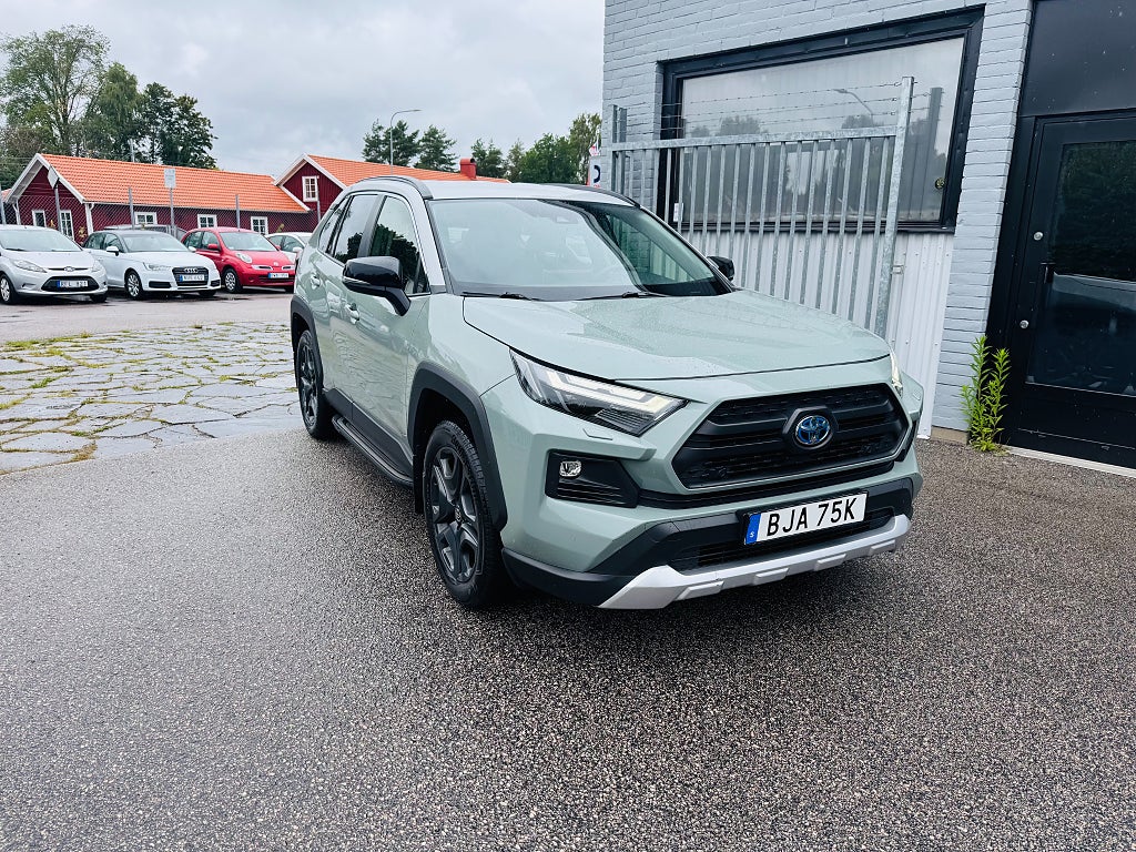 Toyota RAV4 Hybrid AWD-i 222HK ADVENTURE / 7100Mil