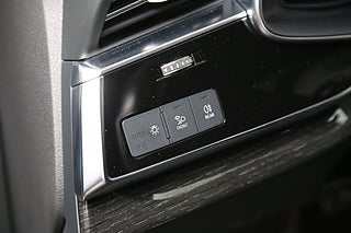 SUV Audi Q8 14 av 28