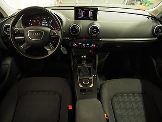 Halvkombi Audi A3 16 av 20