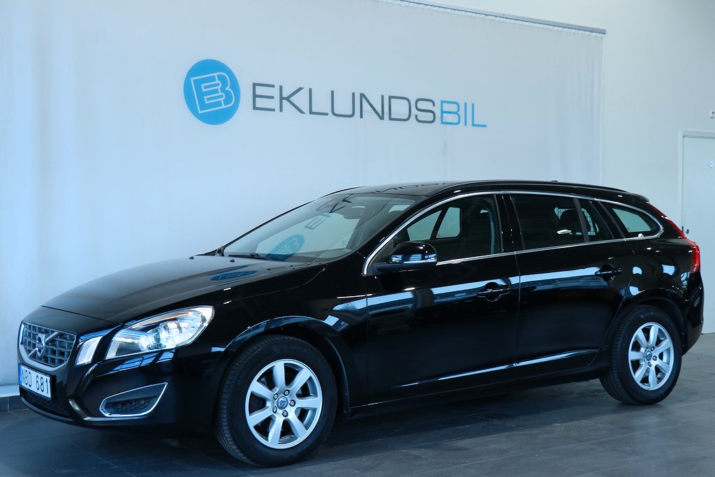 Volvo V60 D2 Momentum, Kamrem bytt, Drag, Värmare