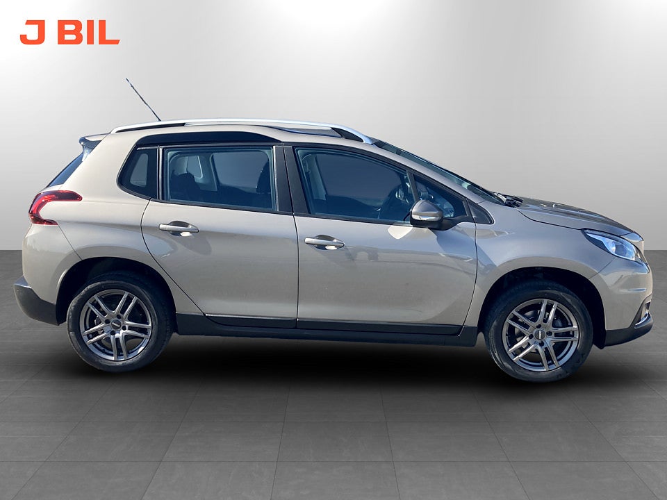 Bild på Peugeot 2008 Active 1.2 PT 82hk DRAG BACKSENSORER