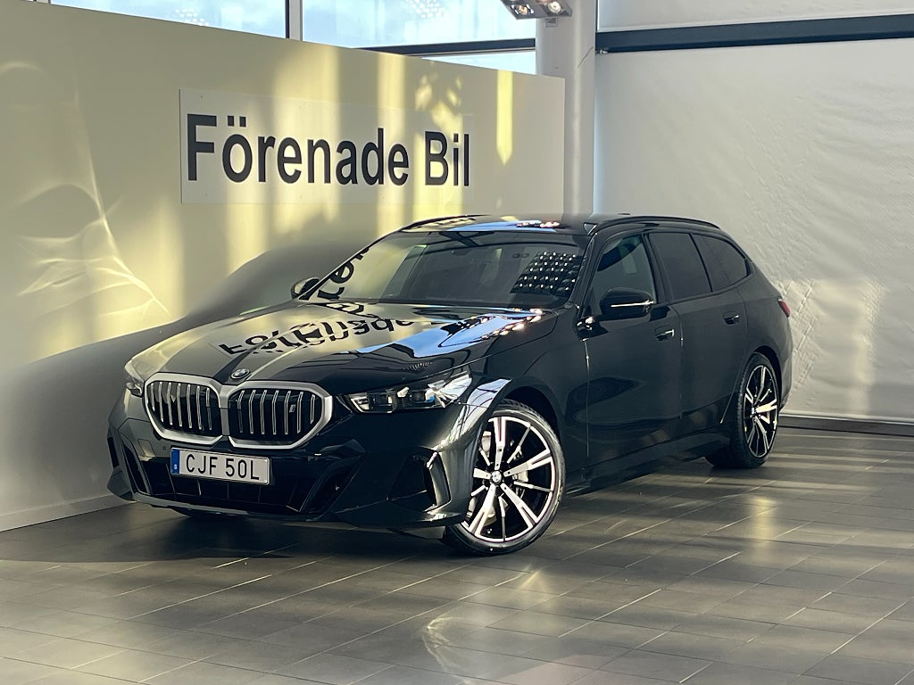 BMW i5 eDrive40 Touring M Sport Drag H/K Comfort Access Rattvärme