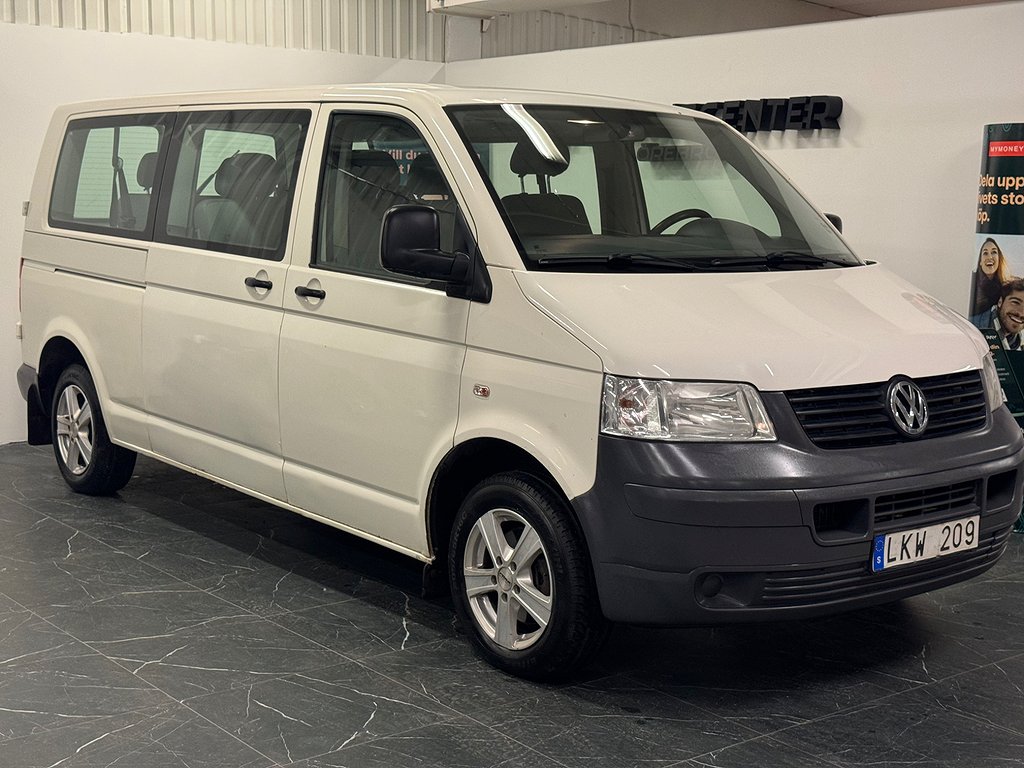 Volkswagen Caravelle 2.5 TDI | 9-SITS | NYBESIKTAD| AUTOMAT 