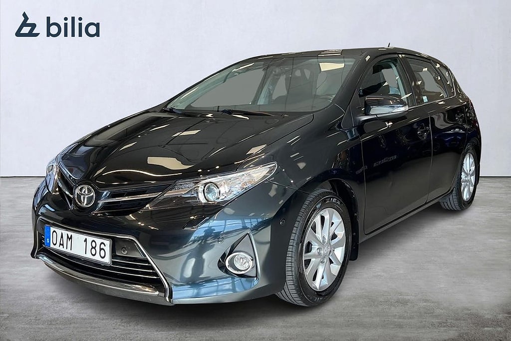 Toyota Auris 1,6 Manuell Comfort Vinterhjul M-värmare