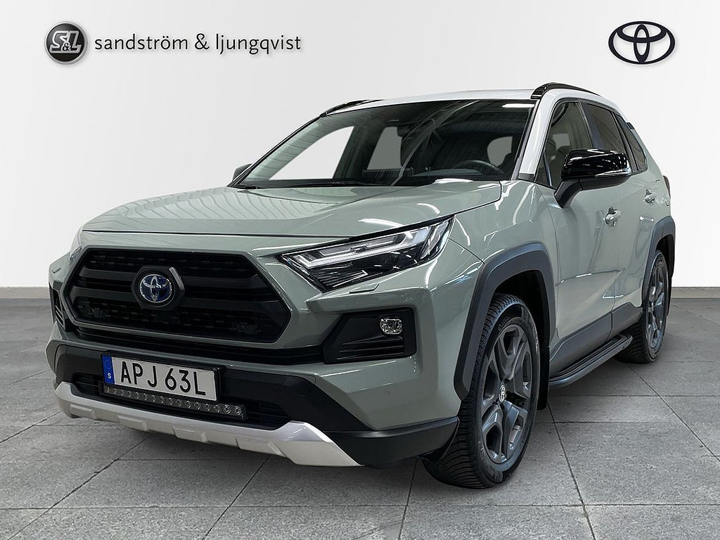 Toyota RAV4 ADVENTURE 2,5 HYBRID AWD-I BI-TONE