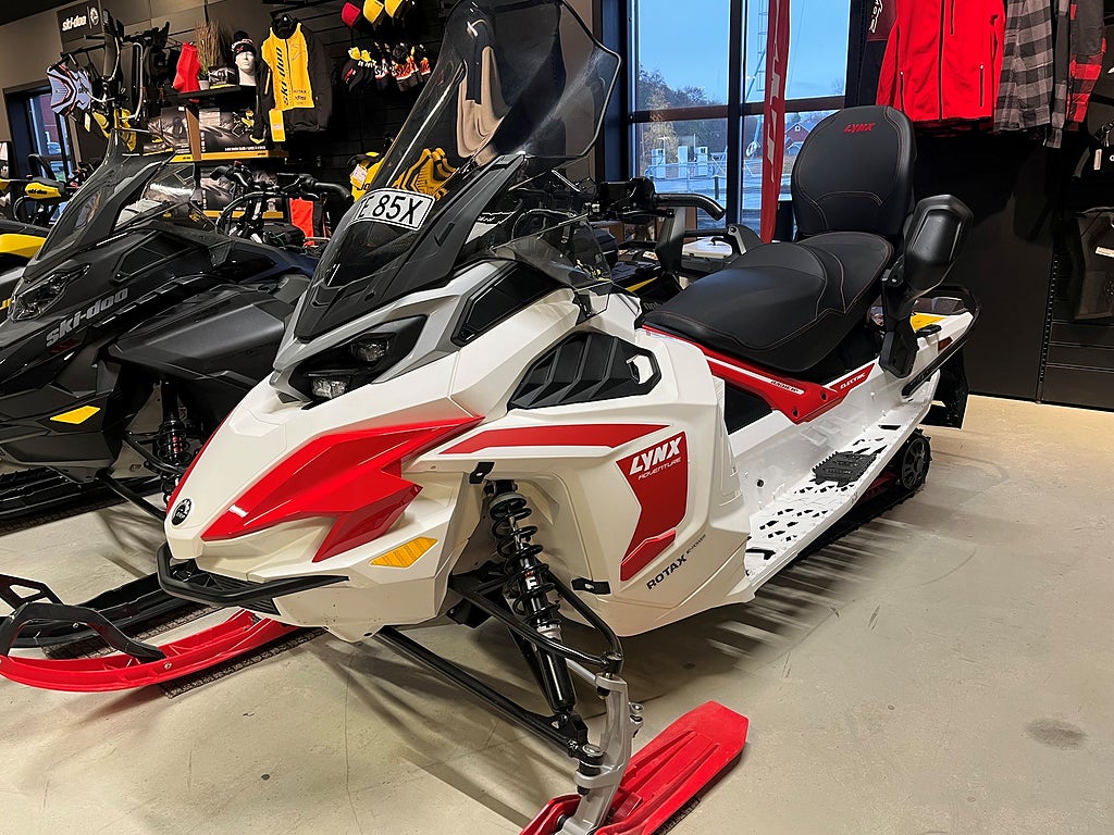 Lynx Adventure Electric 3050 