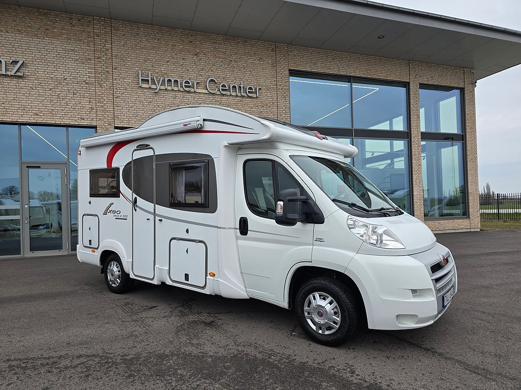 Bürstner Ixeo IT 585 