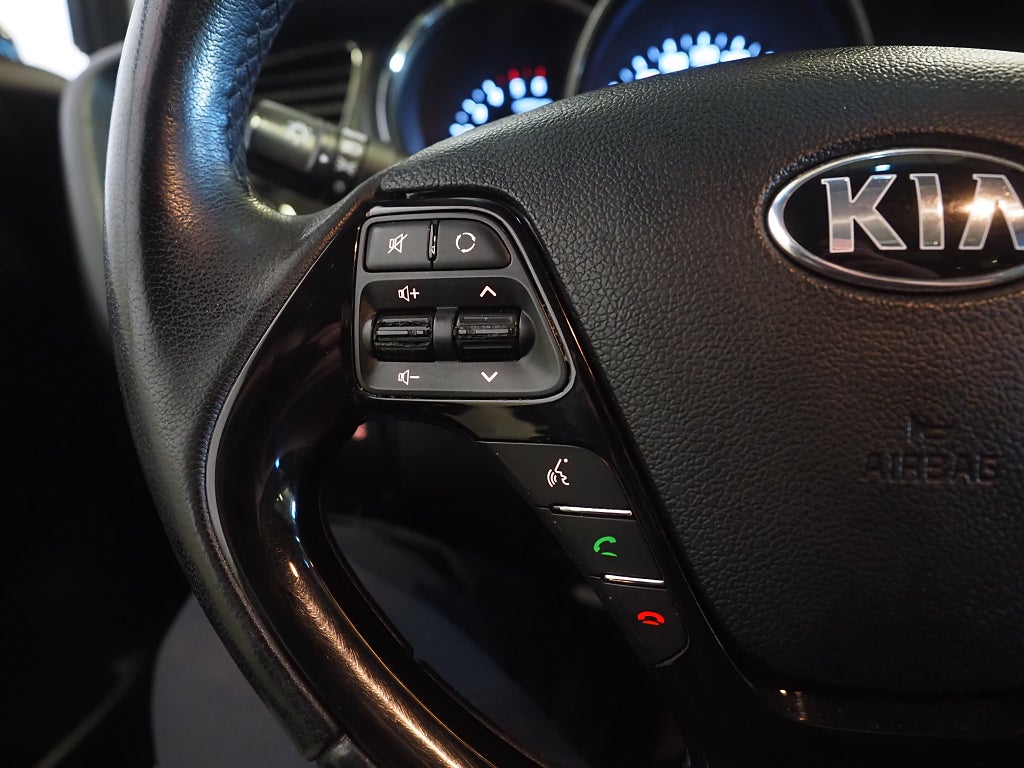Kia Ceed _sw 1.6 CRDi 128hk Special Edt Drag M-Värm Kamera Navi 2015