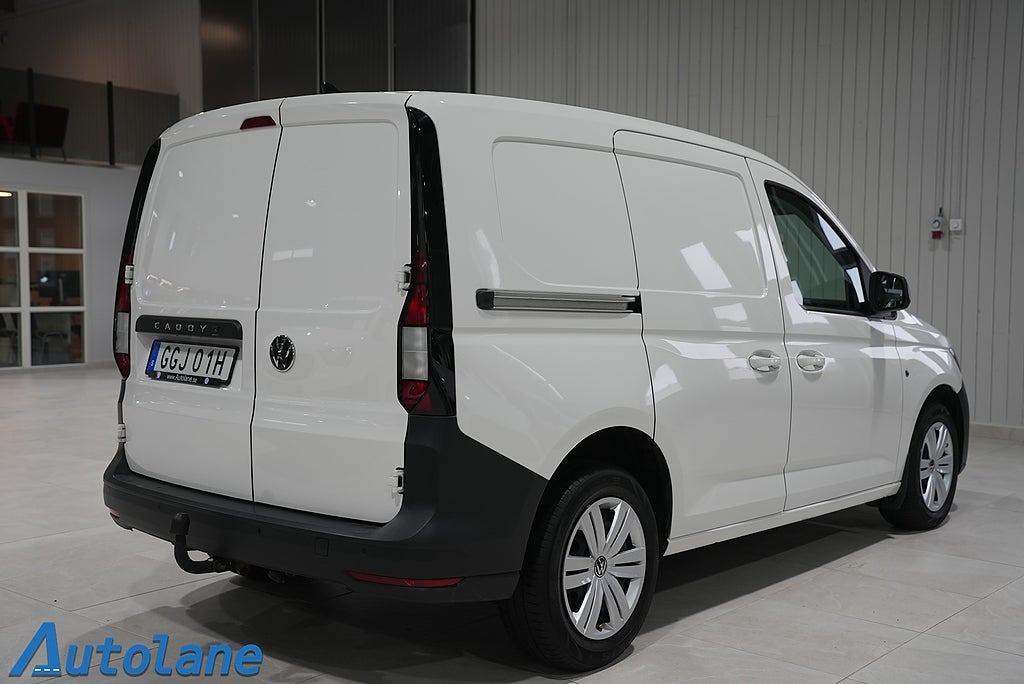 Volkswagen Caddy Cargo 2.0 TDI BMT Värmare,Dragkrok,Kamera,Carplay 122hk