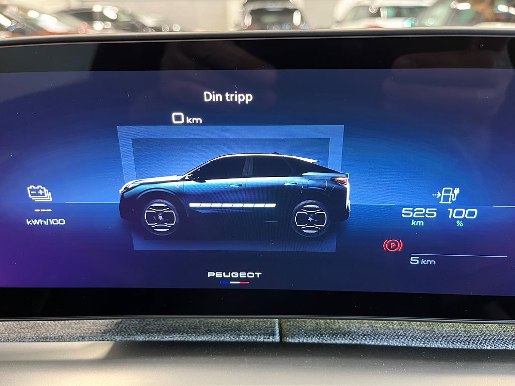 Peugeot E-3008  GT Edition  thumbnail