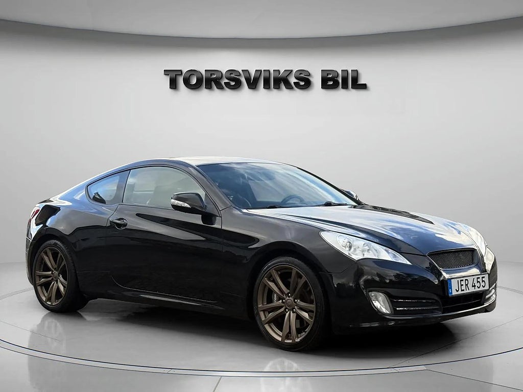 Hyundai Genesis Coupé 3.8 V6 | 303 ch | BVA | Cuir intégral | Régulateur adaptatif | Sièges chauffants | Keyless | Radar de recul